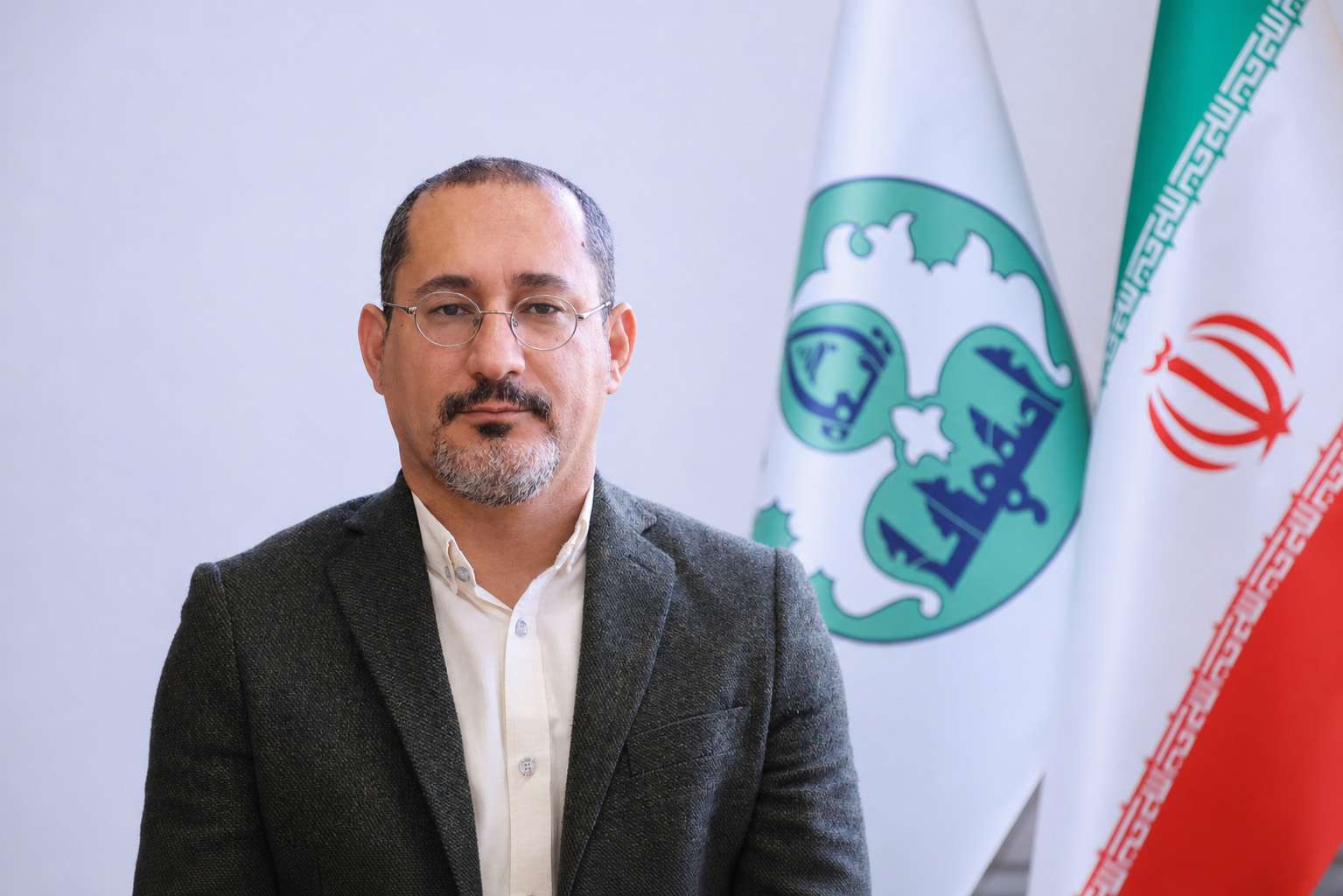 گفتگو با دکتر محسن طاهری، دانشیار گروه مهندسی صنایع و آینده‌پژوهی دانشگاه اصفهان و استاد الهام‌بخش دانشکده فنی و مهندسی